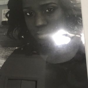 Meet your Posher, Adestinii